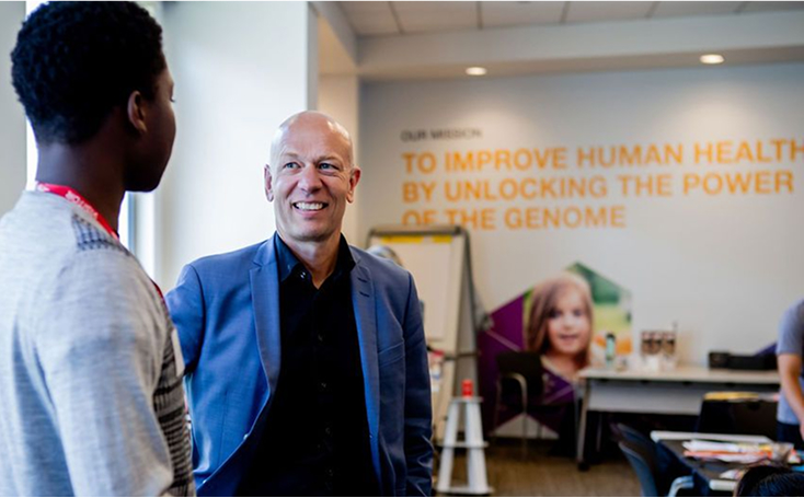CEO Jacob Thaysen, PhD with student in San Diego